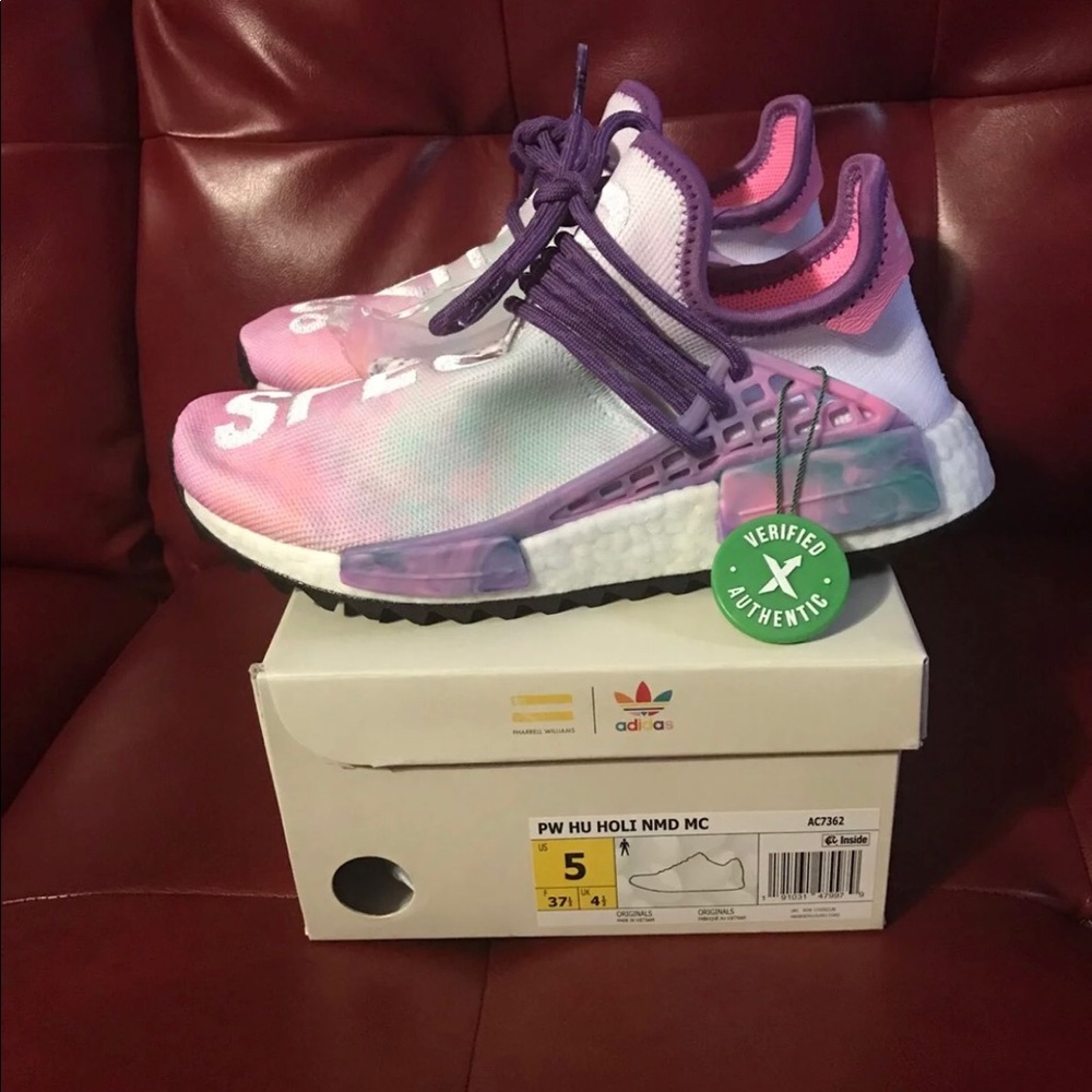 Adidas Hu Size 5 *Trades accepted